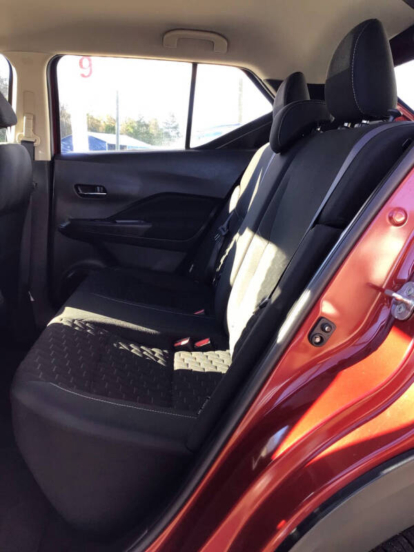 2021 Nissan Kicks SV