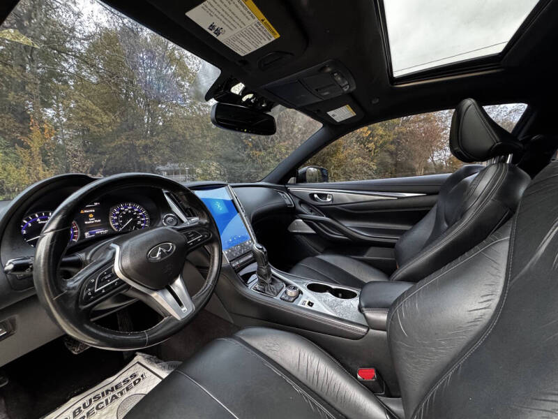 2018 Infiniti Q60 3.0T Luxe