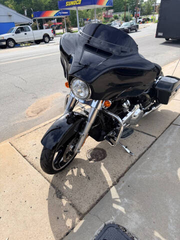 2020 Harley-Davidson Street Glide FLHX