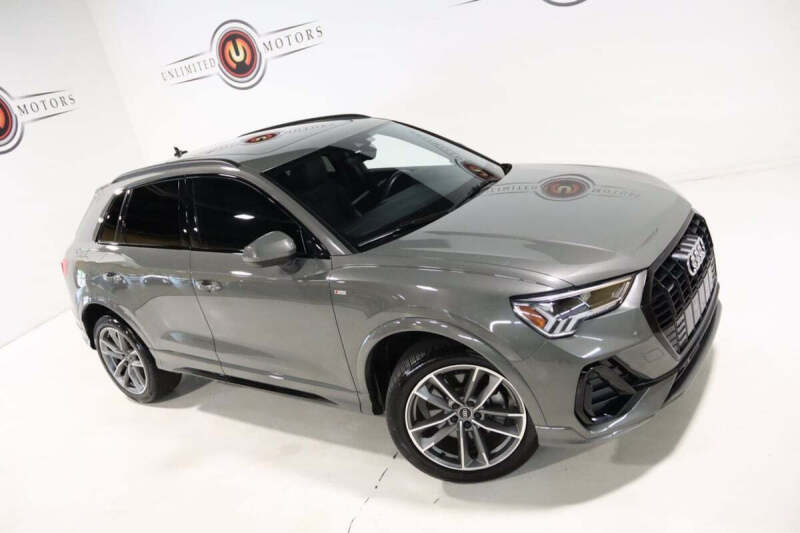 2021 Audi Q3 quattro S line Prem Plus 45 TFSI