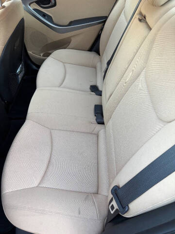 2012 Hyundai Elantra GLS