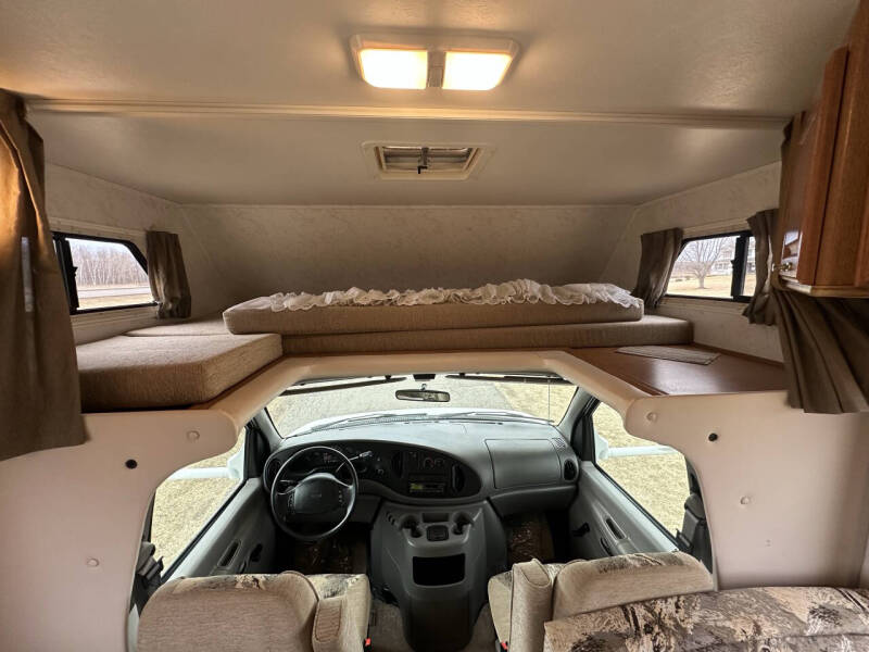 2000 Ford E-Series E-350 SD