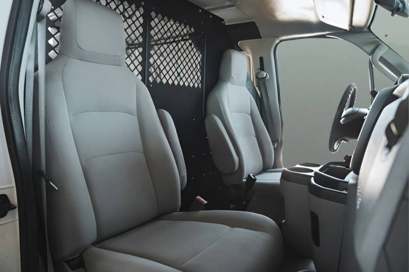 2013 Ford E-Series E-150