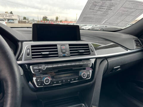 2018 BMW 3 Series 330i