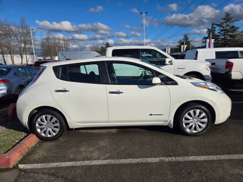 2016 Nissan LEAF S-24