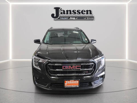 2024 GMC Terrain AT4