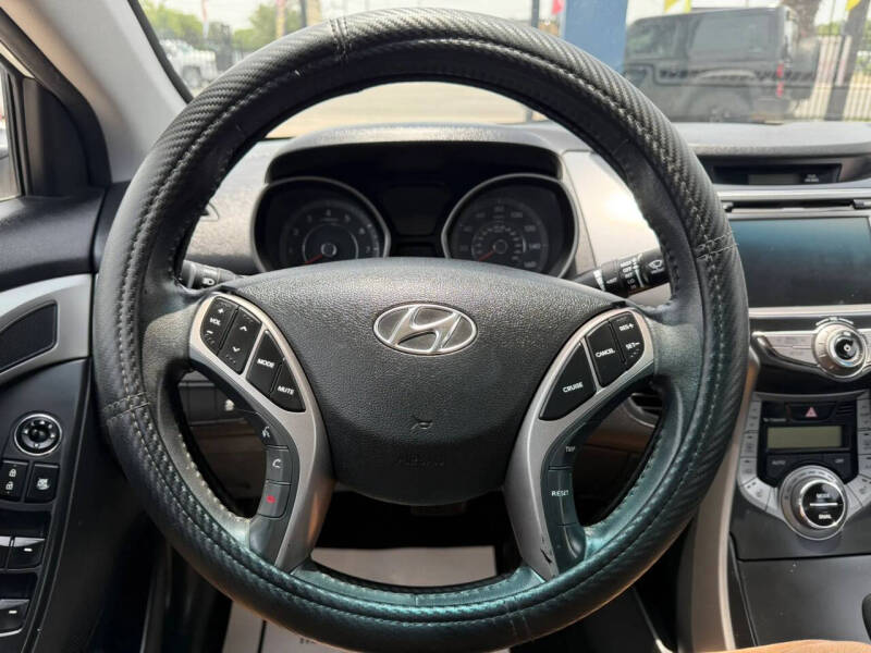 2013 Hyundai Elantra Limited