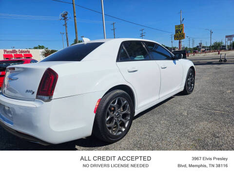 2016 Chrysler 300