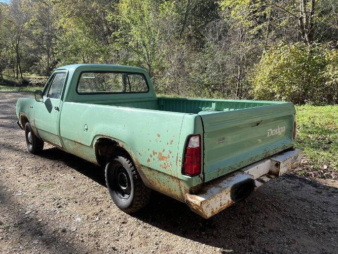 1974 Dodge D100 Pickup