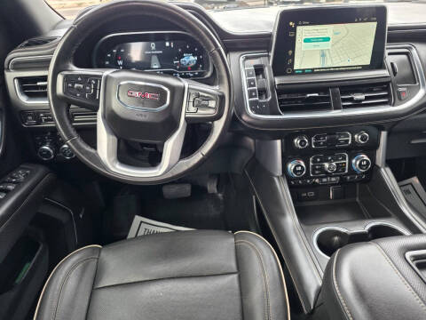 2023 GMC Yukon SLT