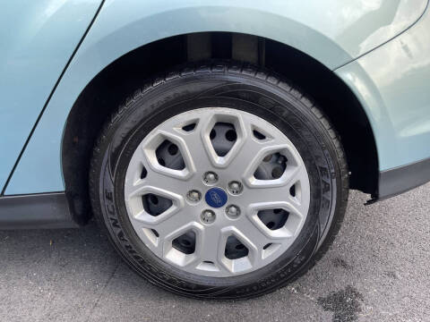2012 Ford Focus SE