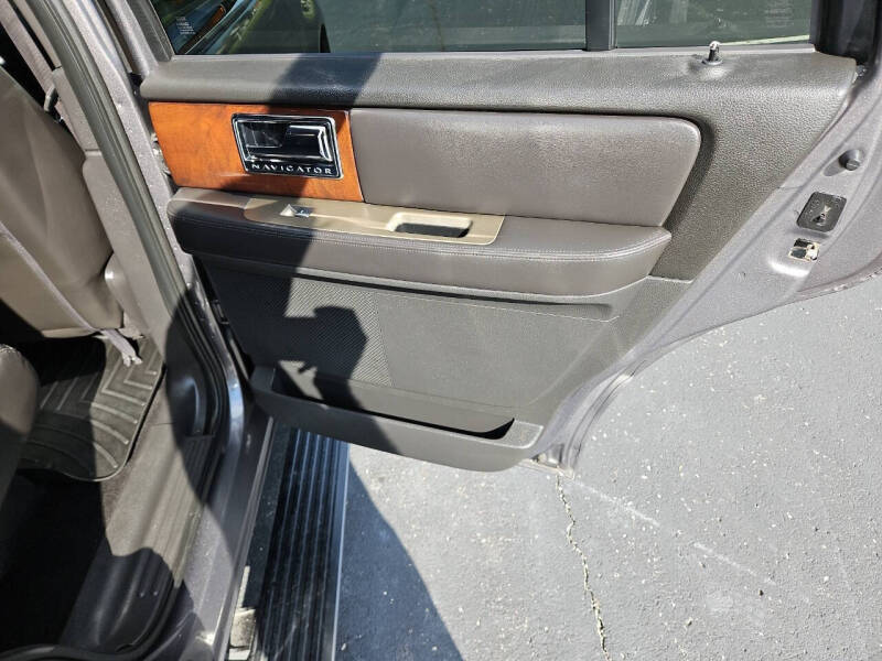 2014 Lincoln Navigator