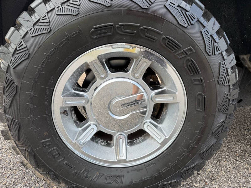 2003 HUMMER H2