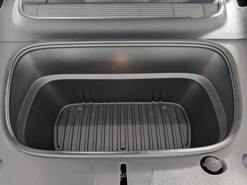 2026 Tesla Model Y Long Range