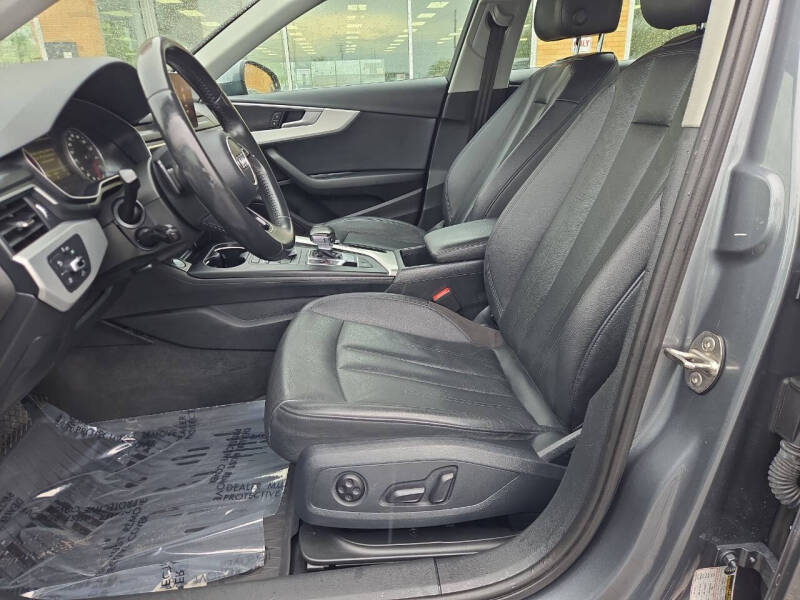 2017 Audi A4 2.0T quattro Premium