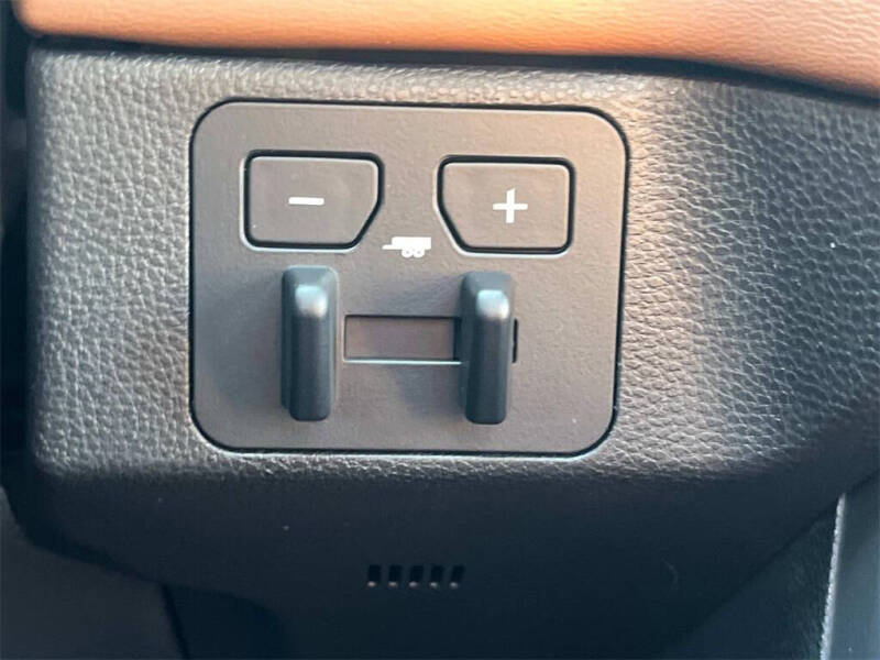 2025 Toyota Tundra 1794 Edition HV