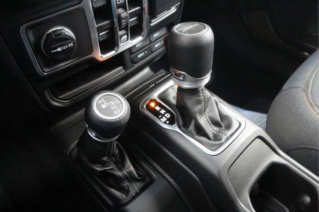 2025 Jeep Gladiator Sport S