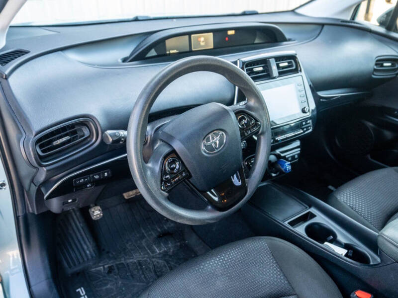 2020 Toyota Prius LE AWD-e