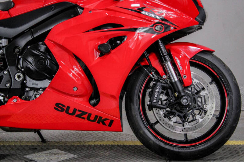 2017 Suzuki GSX-R1000