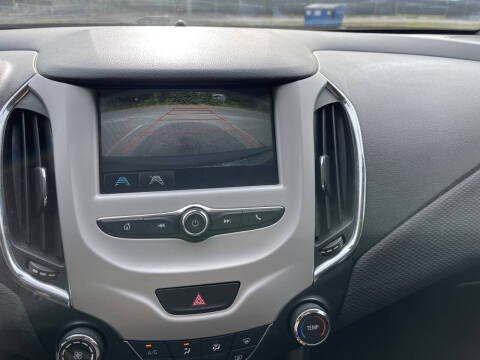 2017 Chevrolet Cruze LS Auto