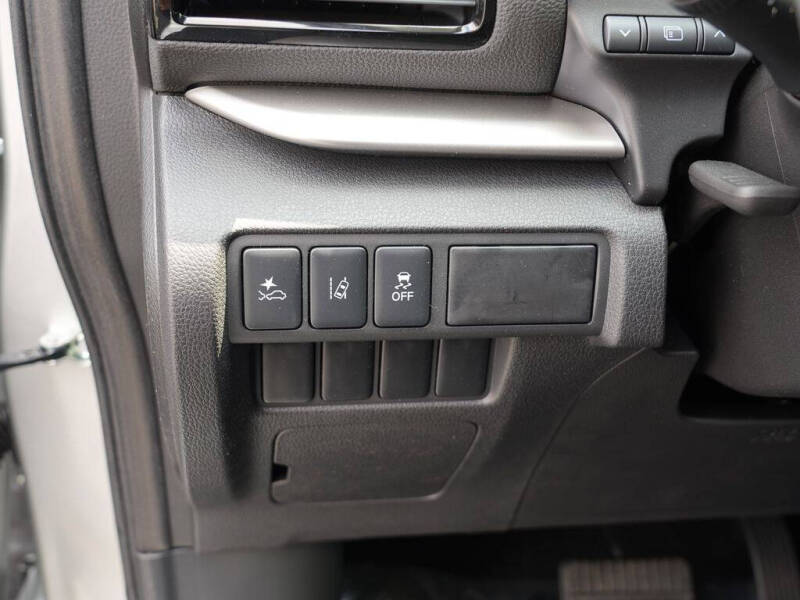2026 Mitsubishi Eclipse Cross LE