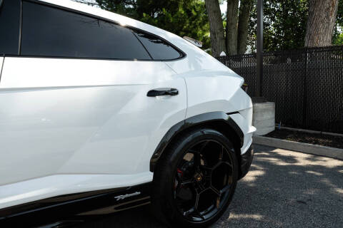 2024 Lamborghini Urus Performante