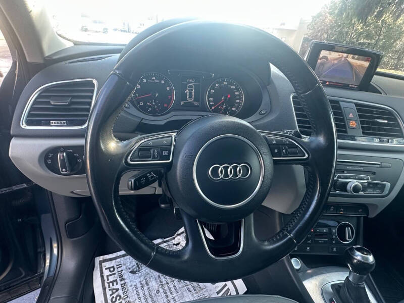 2016 Audi Q3 2.0T quattro Premium Plus