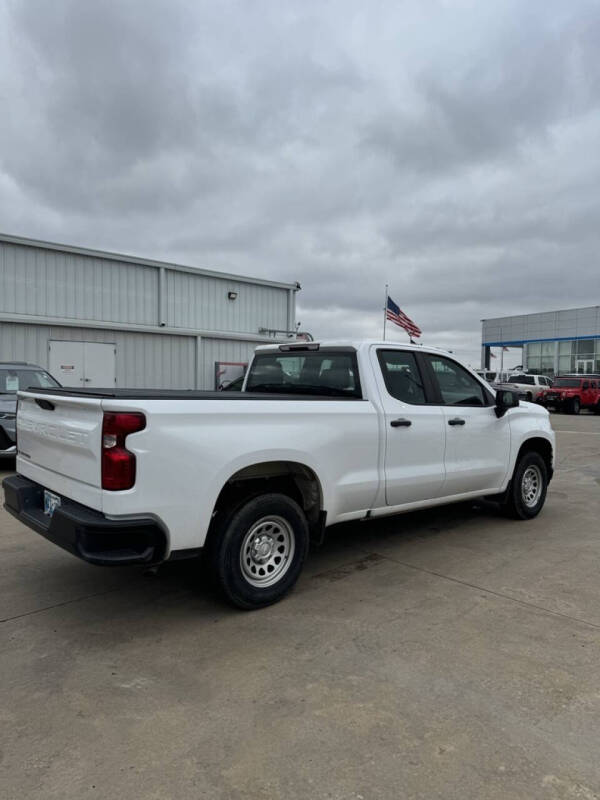 2021 Chevrolet Silverado 1500 Work Truck photo 5