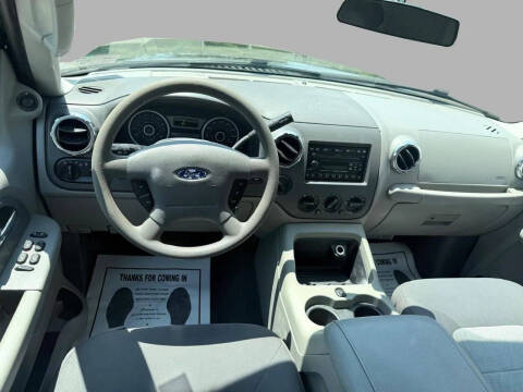 2005 Ford Expedition
