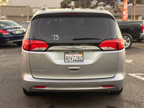 2021 Chrysler Voyager LXi