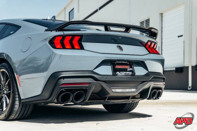 2024 Ford Mustang Dark Horse