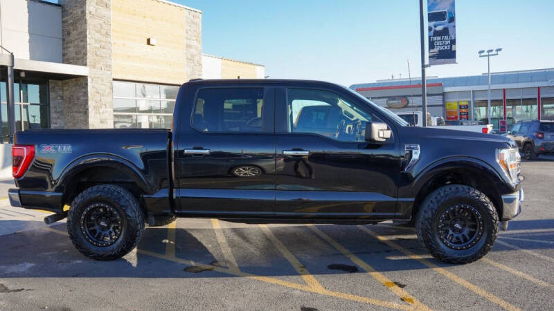 2022 Ford F-150 XLT
