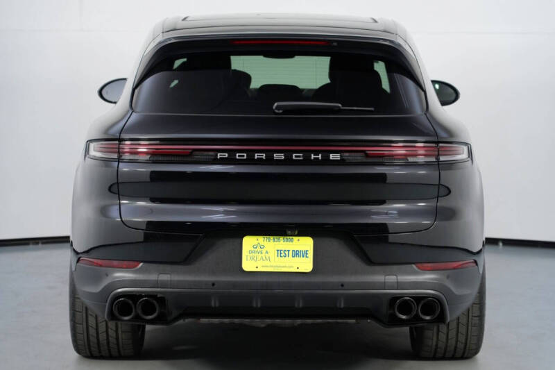 2024 Porsche Cayenne