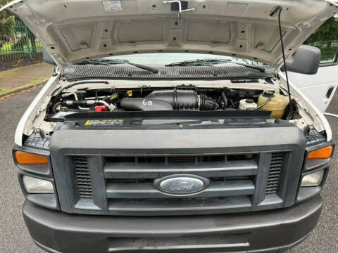 2010 Ford E-Series E-150