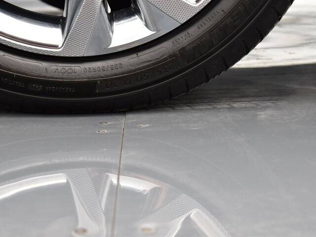 2024 Toyota Sienna Platinum 7-Passenger