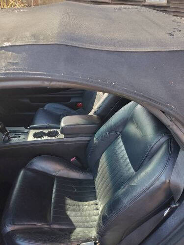 2004 Ford Thunderbird