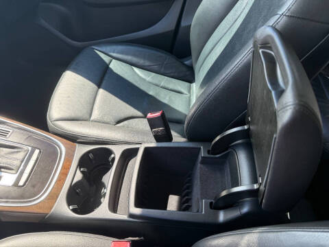 2016 Audi Q5 2.0T quattro Premium