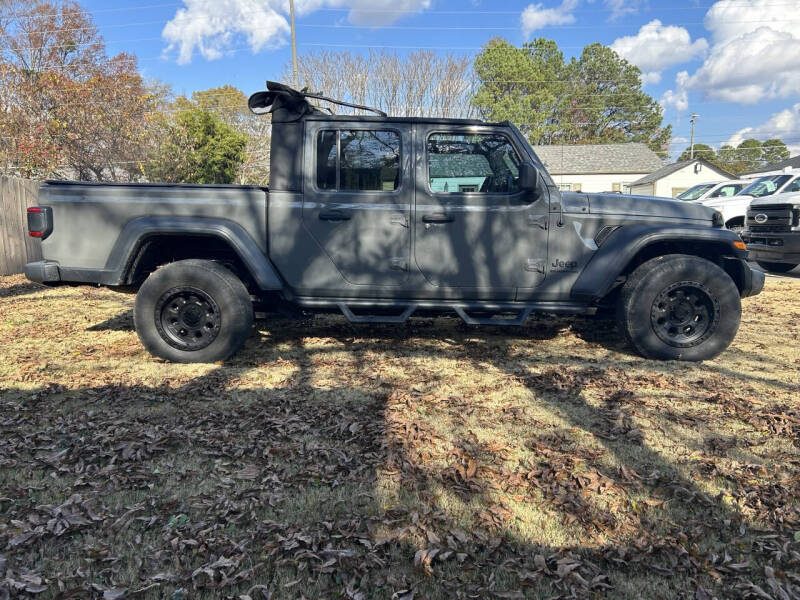 2020 Jeep Gladiator Sport Altitude
