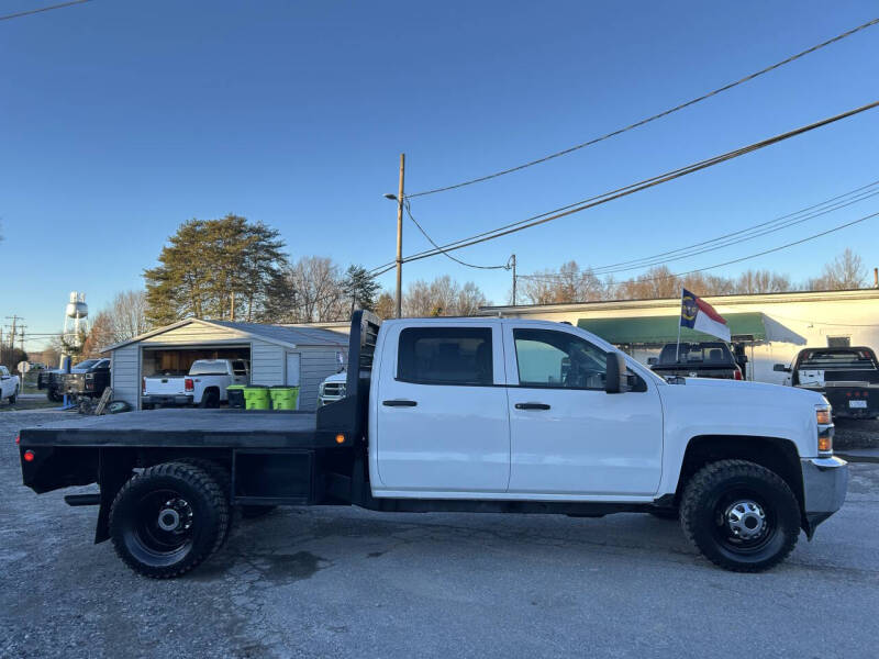 2017 Chevrolet Silverado 3500HD CC Work Truck