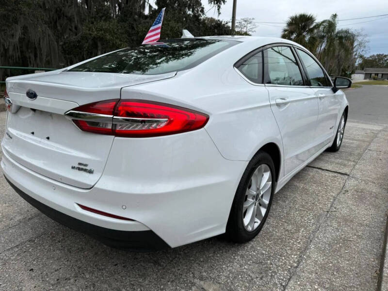 2019 Ford Fusion Hybrid SE