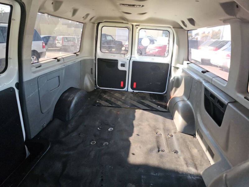 2013 Ford E-Series E-150 XL