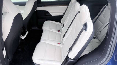 2023 Tesla Model X Standard Range