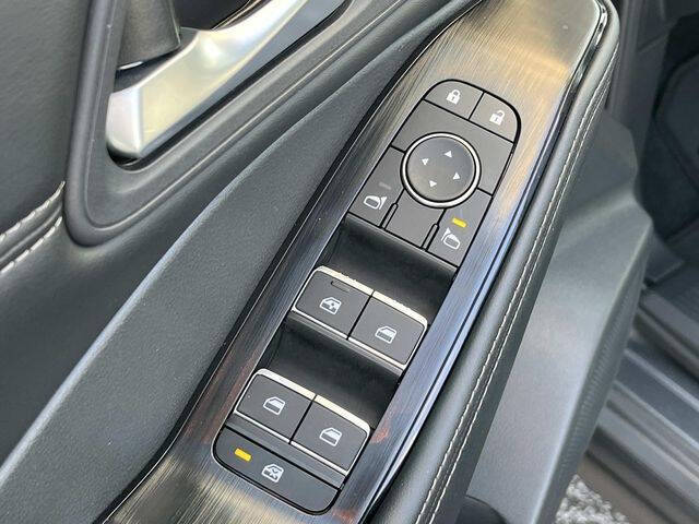 2026 Nissan Rogue SL
