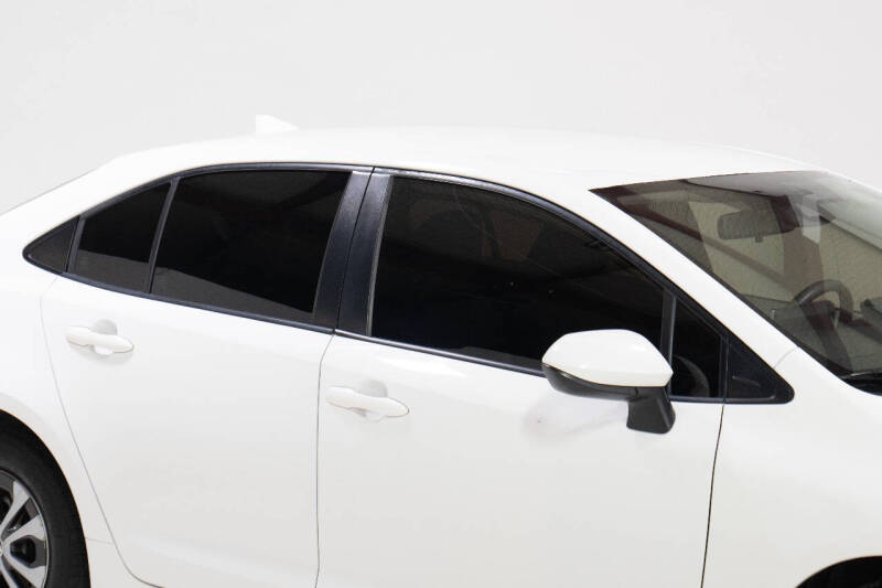 2020 Toyota Corolla Hybrid LE