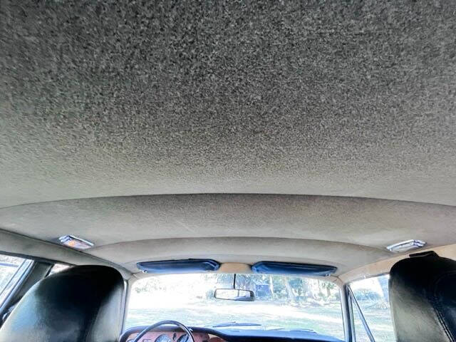 1977 Rolls-Royce Silver Shadow
