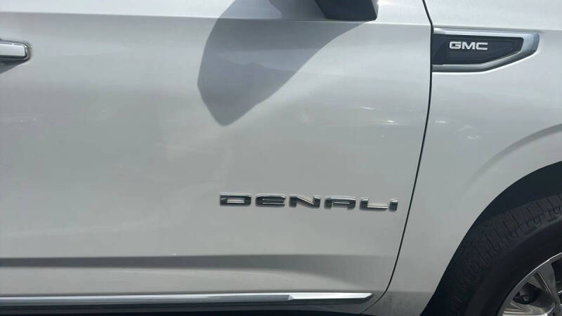 2021 GMC Yukon XL Denali