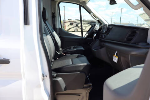 2025 Ford Transit 250