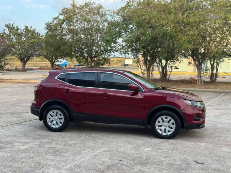2020 Nissan Rogue Sport S