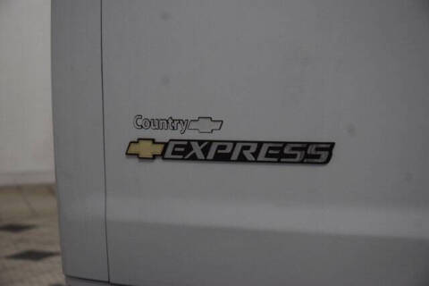 2024 Chevrolet Express 2500