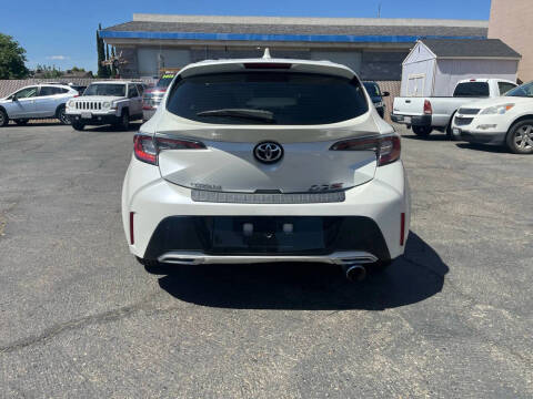 2020 Toyota Corolla Hatchback SE